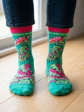 Mountain Dew Major Melon  Logo Crew Socks, Green shoe Sizes 6-12 drink soda new